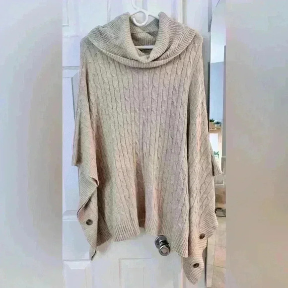 Croft & Barrow Tan Cable Knit Cowl Neck Poncho - Size 2X/3X - Picture 8 of 9
